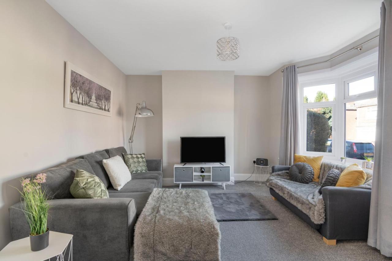 Spacious 3 Bed House, Netflix, Garden, Parking Southampton Dış mekan fotoğraf