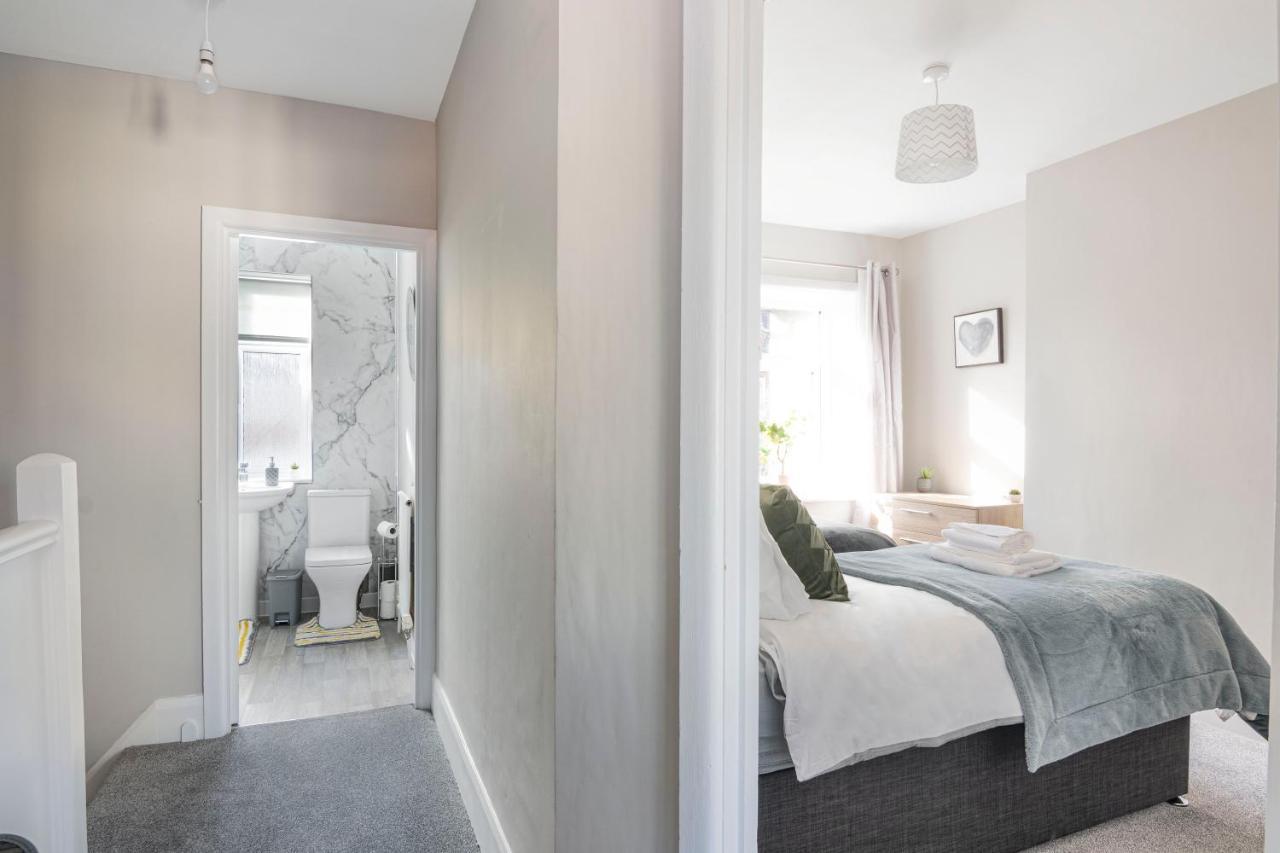 Spacious 3 Bed House, Netflix, Garden, Parking Southampton Dış mekan fotoğraf